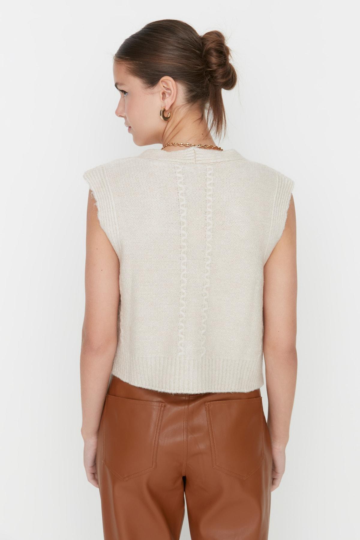 Beige V-Neck Dress, , large image number 7