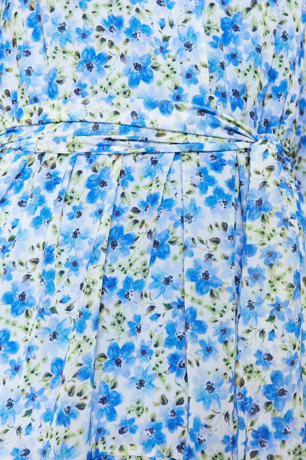 Blue Floral Standing Collared Dress, , large image number 4