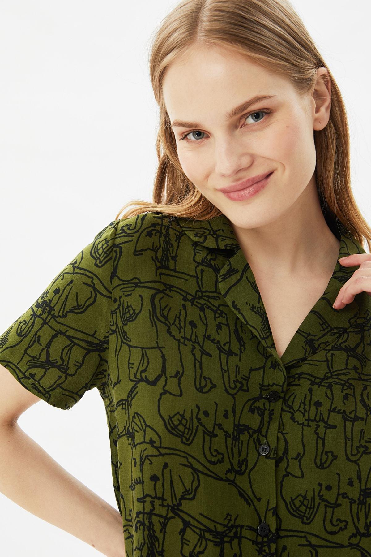 Green Animal Print Mid Waist Pajama Set, , large image number 2