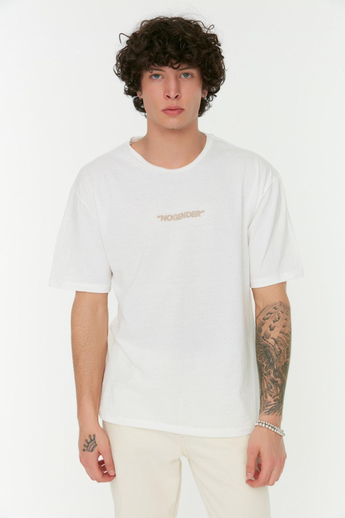 White Printed Crew Neck Tshirt, , large image number 5