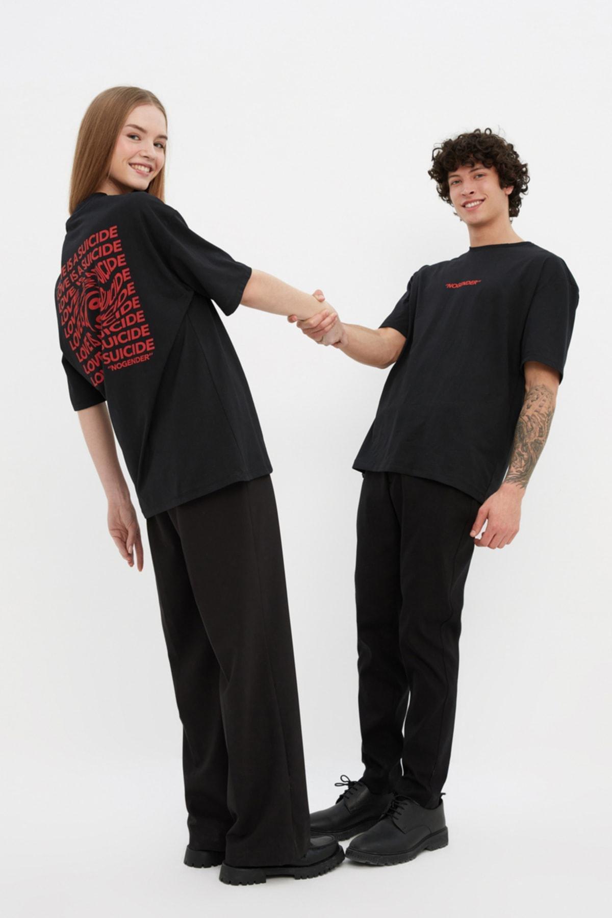 Black Crew Neck Tshirt, , large image number 0