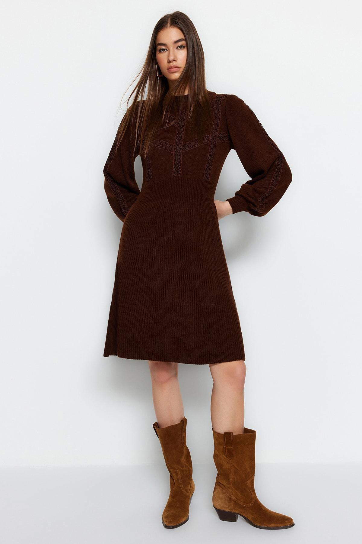 Brown Crew Neck A-Line Dress, Brown, large image number 2