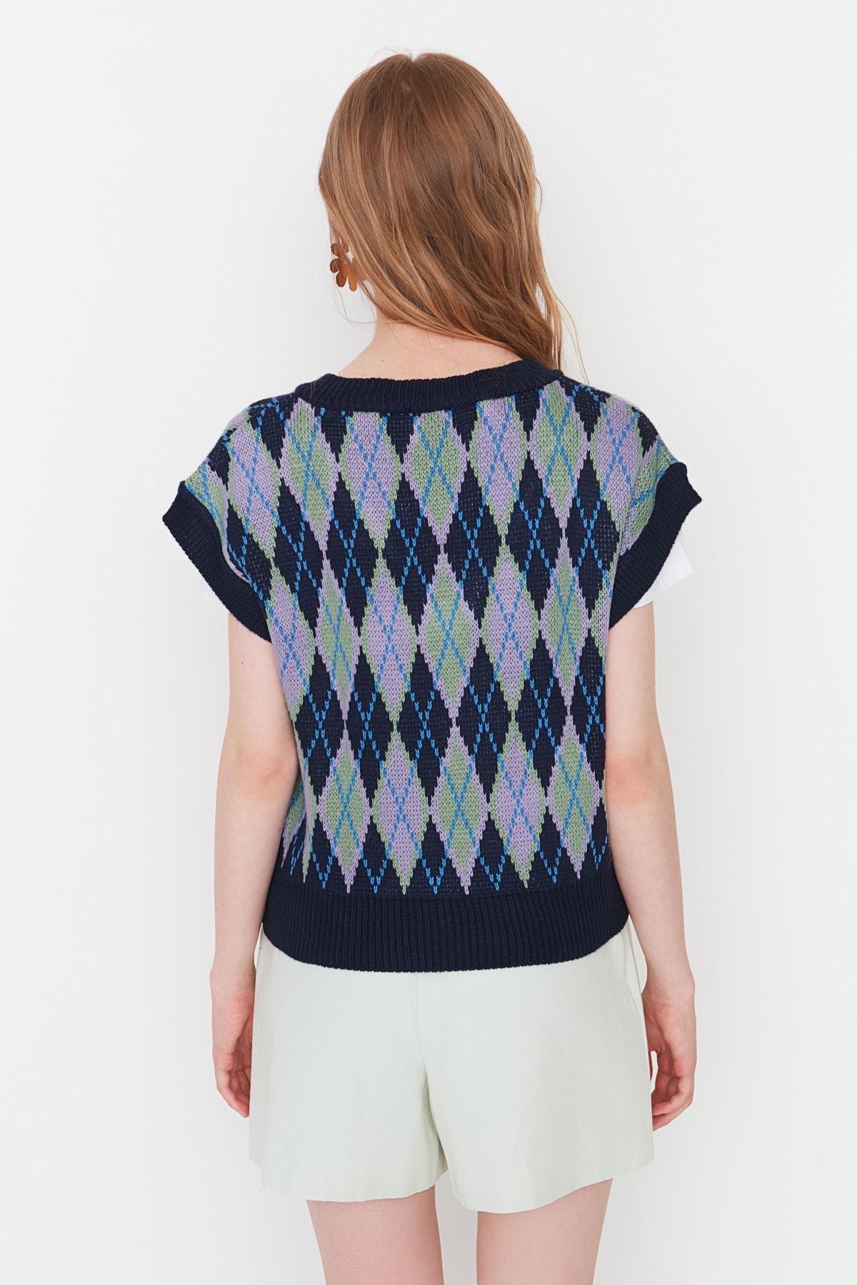 Navy V-Neck Sweater Vest, , large image number 4