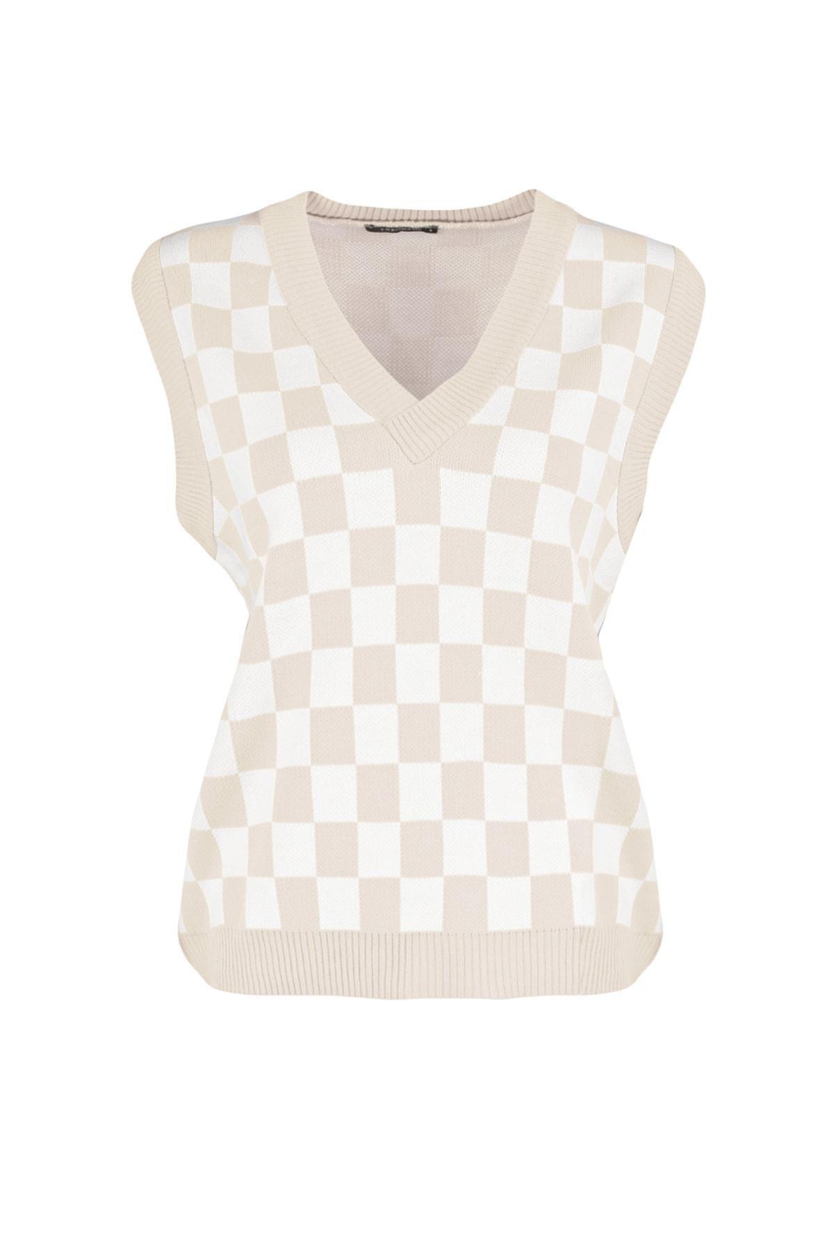 Beige Plaid Sweater Vest, C101_6997, large image number 5