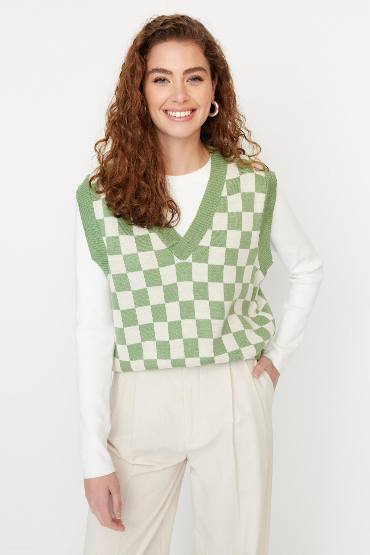 Green Plaid Sweater Vest, C101_7012, large image number 0