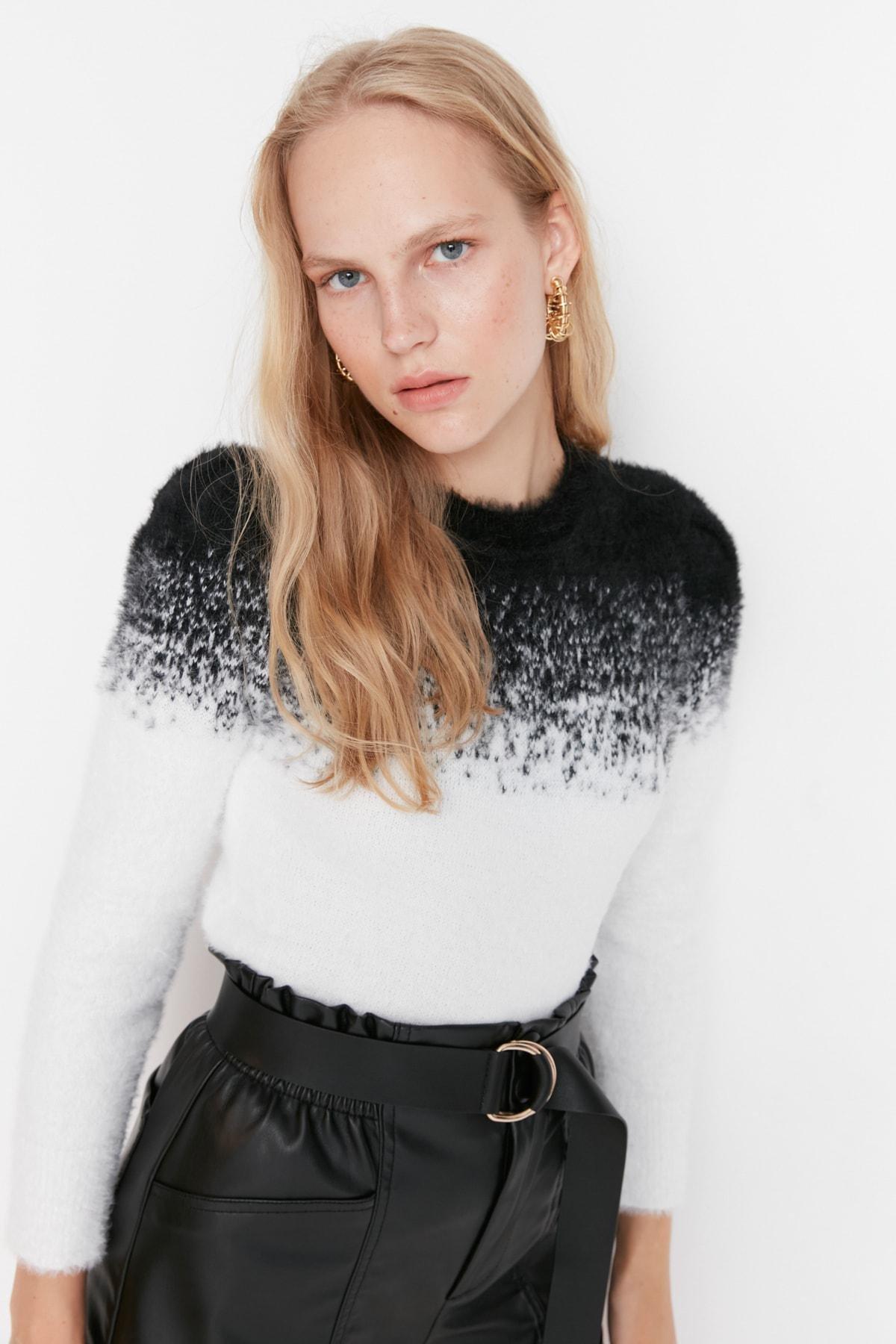 Black Crew Neck Sweater, , large image number 0