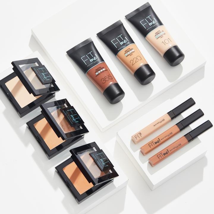 Maybelline New York Fit Me Matte + Poreless Liquid Foundation, 230 Natural Buff, large image number 5